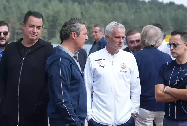 Fenerbahçe'de Transfer Hareketliliği!